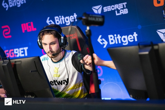 Dota2雪如意大师赛Tidebound战队成功夺冠